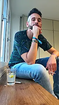 public streamer online show from 15, 3, 2026