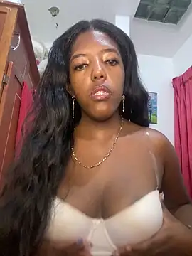 Snapshot of Brenda_hot27 chatting on 17, 3, 2026 Brenda hot27 online show from 17, 3, 2026