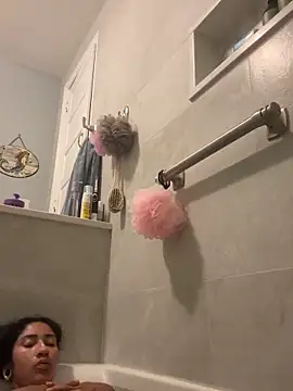 LatinaLoka online show from 12, 3, 2026