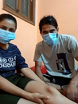 cutecouple058 online show from 31, 3, 2026