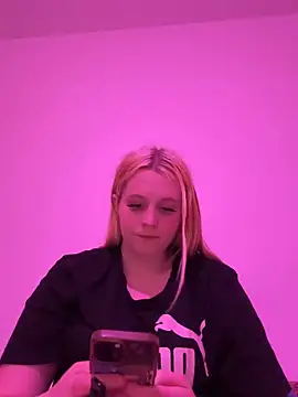 Young Milka online show from 13, 3, 2026