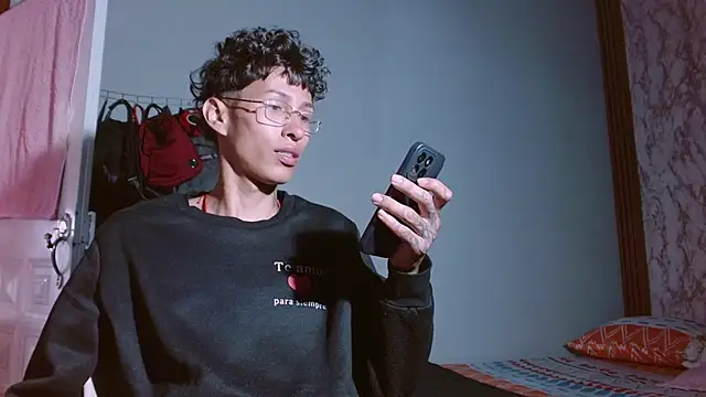 Daniel DLuxxx online show from 25, 3, 2026