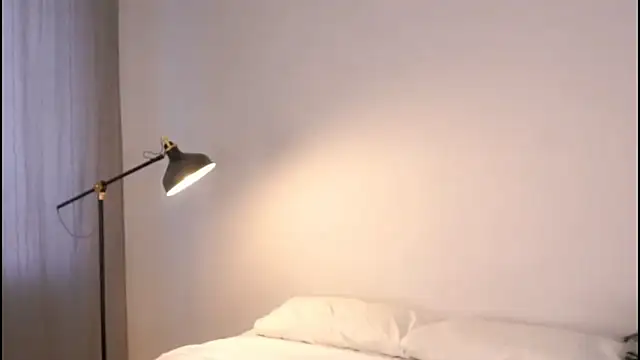 Snapshot of HellenSlavis chatting on 13, 3, 2026 HellenSlavis online show from 13, 3, 2026