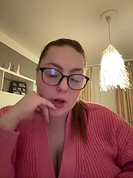 AureliaRosee online show from 17, 3, 2026