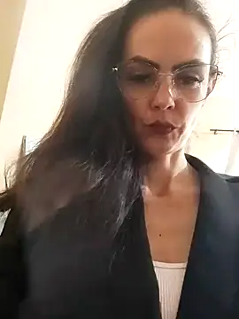 pimentinha02 online show from 8, 4, 2026