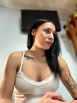 Snapshot of FerrariFrench chatting on 19, 11, 2025 FerrariFrench online show from 19, 11, 2025