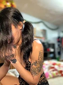 Snapshot of FerrariFrench chatting on 21, 11, 2025 FerrariFrench online show from 21, 11, 2025