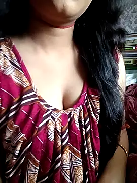 Snapshot of tina2005 chatting on 17, 3, 2026 tina2005 online show from 17, 3, 2026