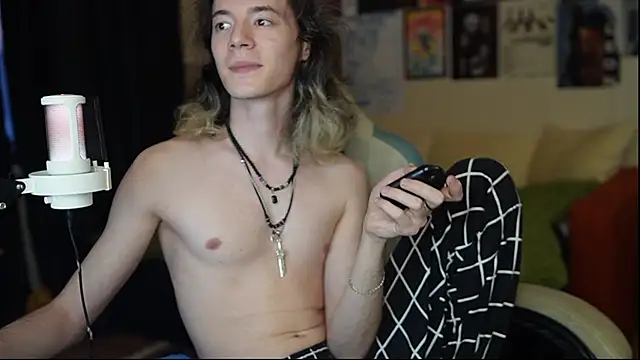 Snapshot of Tomboysex chatting on 14, 3, 2026 Tomboysex online show from 14, 3, 2026