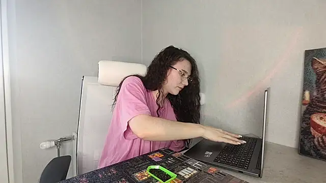 Snapshot of LaritaTocchio chatting on 16, 3, 2026 LaritaTocchio online show from 16, 3, 2026