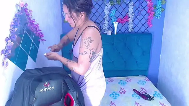 Snapshot of Ariel_Beyotacm chatting on 16, 3, 2026 Ariel Beyotacm online show from 16, 3, 2026