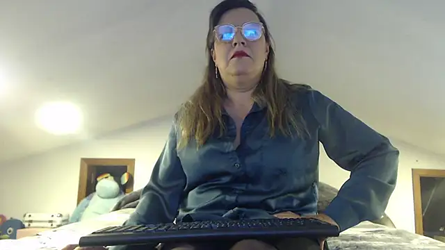 Snapshot of Malu_617 chatting on 23, 3, 2026 Malu 617 online show from 23, 3, 2026