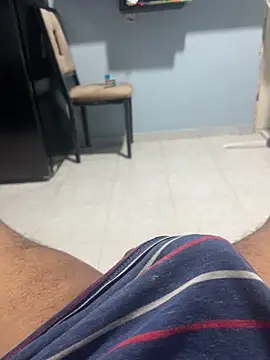 Snapshot of lbsptm chatting on 7, 4, 2026 lbsptm online show from 7, 4, 2026