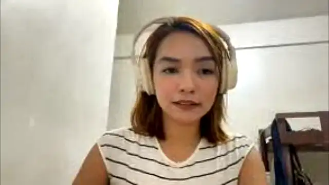 Snapshot of NoreenPierotti chatting on 18, 3, 2026 NoreenPierotti online show from 18, 3, 2026