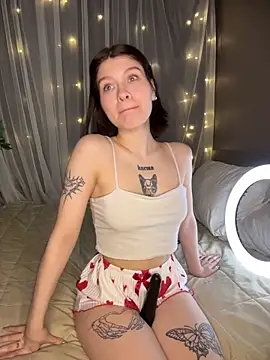 Snapshot of RinaHoward chatting on 16, 3, 2026 RinaHoward online show from 16, 3, 2026