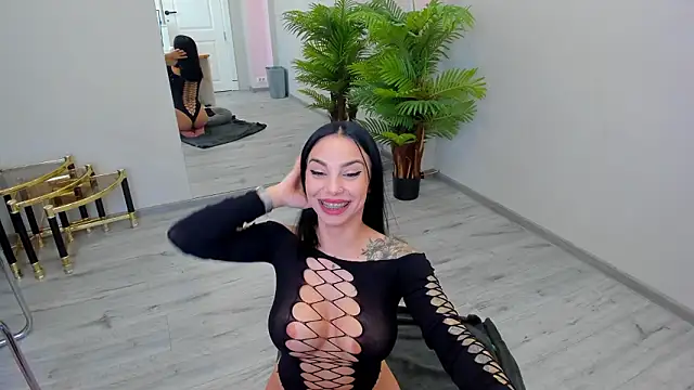 MissSiennaa online show from 17, 3, 2026