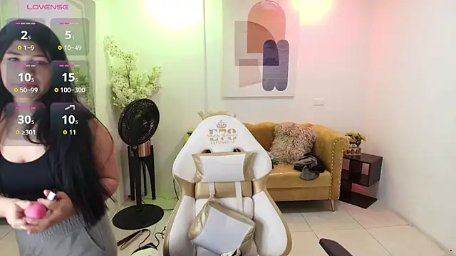 Snapshot of Kitty__meow chatting on 21, 3, 2026 Kitty meow online show from 21, 3, 2026