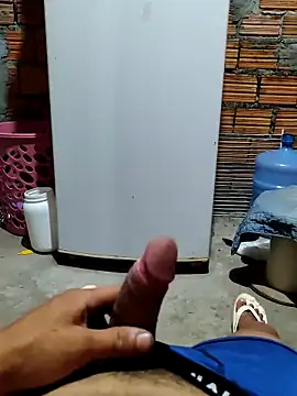 Snapshot of zoi2324 chatting on 20, 3, 2026 zoi2324 online show from 20, 3, 2026