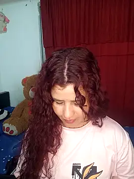 Snapshot of Eimye28Cute chatting on 26, 3, 2026 Eimye28Cute online show from 26, 3, 2026