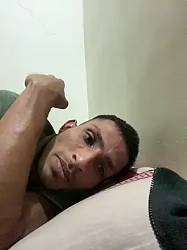 Snapshot of cool_guy_1 chatting on 22, 3, 2026 cool guy 1 online show from 22, 3, 2026