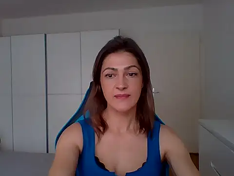 EVERLYY online show from 23, 3, 2026