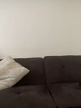 WideThighs online show from 20, 3, 2026