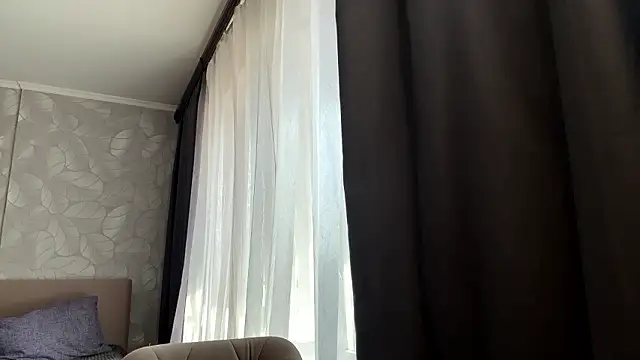 Snapshot of Emely_Cute chatting on 22, 3, 2026 Emely Cute online show from 22, 3, 2026