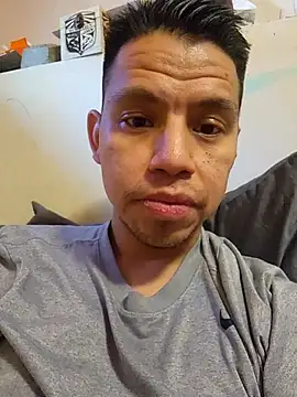 Snapshot of jonluv019 chatting on 21, 3, 2026 jonluv019 online show from 21, 3, 2026