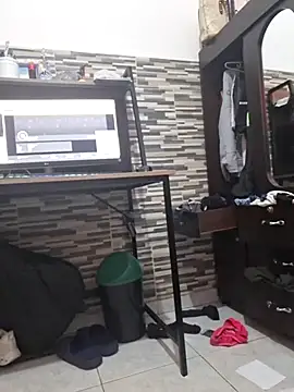 Snapshot of canela2010 chatting on 31, 3, 2026 canela2010 online show from 31, 3, 2026