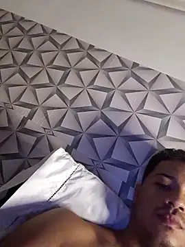 Snapshot of Arthur_Ferraz chatting on 25, 3, 2026 Arthur Ferraz online show from 25, 3, 2026