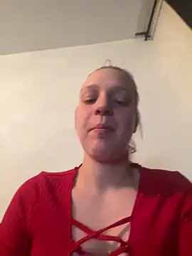 Snapshot of toxicgirl00 chatting on 25, 3, 2026 toxicgirl00 online show from 25, 3, 2026