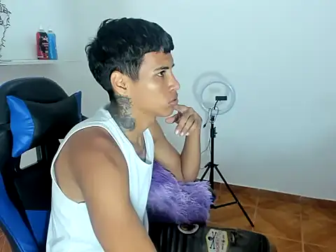 Snapshot of axeel-king chatting on 4, 4, 2026 axeel-king online show from 4, 4, 2026