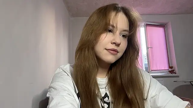 NyelleSpir online show from 25, 3, 2026