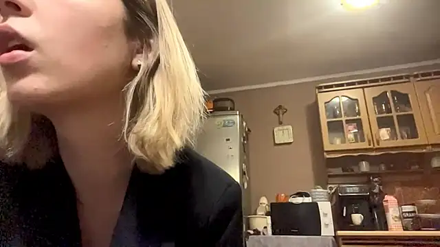 Snapshot of enchantedass chatting on 26, 3, 2026 enchantedass online show from 26, 3, 2026