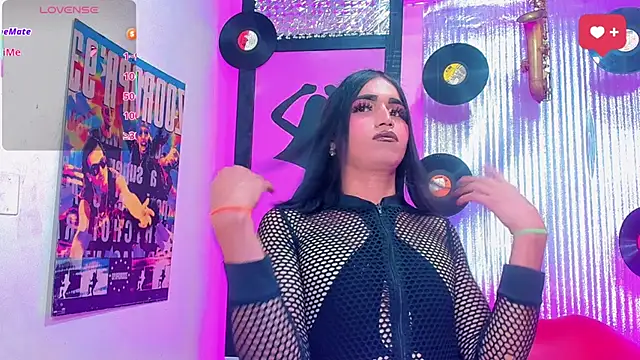 Snapshot of _Cristal_Paez__ chatting on 28, 3, 2026 Cristal Paez online show from 28, 3, 2026