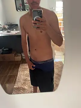 Snapshot of meteus40 chatting on 28, 3, 2026 meteus40 online show from 28, 3, 2026