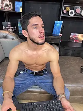 Snapshot of axel_tone chatting on 31, 3, 2026 axel tone online show from 31, 3, 2026