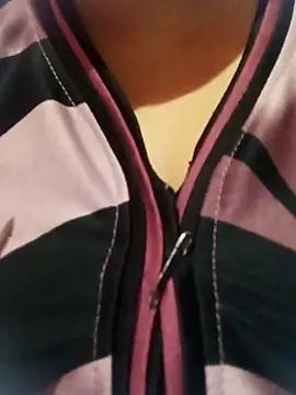 itz-liliroy online show from 3, 4, 2026