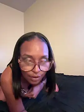 Obeythedoll online show from 1, 4, 2026