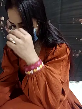 Snapshot of Cute_Anushka97 chatting on 2, 4, 2026 Cute Anushka97 online show from 2, 4, 2026