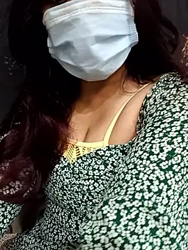 Snapshot of Cute_Anushka97 chatting on 3, 4, 2026 Cute Anushka97 online show from 3, 4, 2026