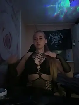 Snapshot of kapriznayasuka chatting on 31, 3, 2026 kapriznayasuka online show from 31, 3, 2026