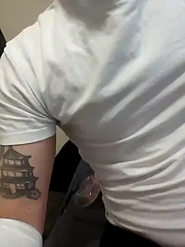 Daniel94699 online show from 2, 4, 2026