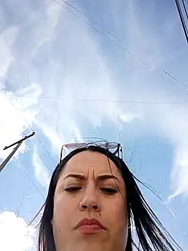 Snapshot of Lesli_26 chatting on 2, 4, 2026 Lesli 26 online show from 2, 4, 2026