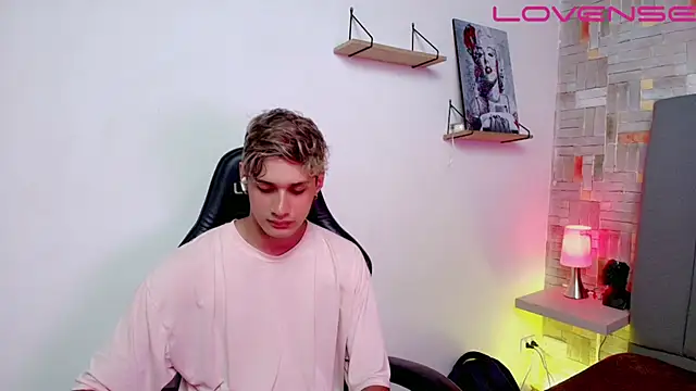 flaquito    online show from 6, 4, 2026