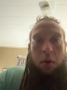 Snapshot of kuntryg8338 chatting on 2, 4, 2026 kuntryg8338 online show from 2, 4, 2026