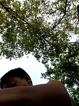 Snapshot of SONUKUMAR8 chatting on 4, 4, 2026 SONUKUMAR8 online show from 4, 4, 2026