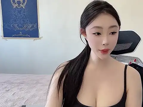 Snapshot of 12eio chatting on 6, 4, 2026 12eio online show from 6, 4, 2026