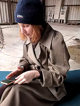 Julialexxxx online show from 13, 4, 2026