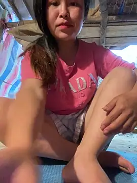 Snapshot of Hini_cute chatting on 7, 4, 2026 Hini cute online show from 7, 4, 2026